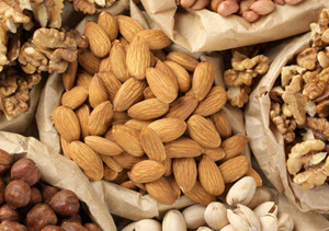 全自動(dòng)化堅(jiān)果、炒貨、顆粒包裝機(jī)